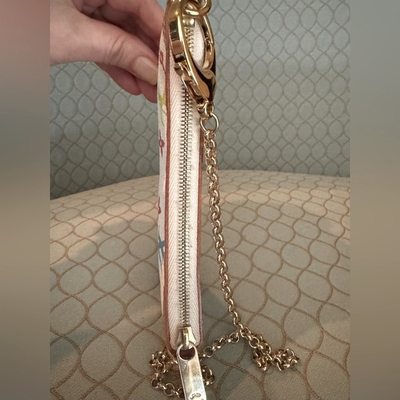 VINTAGE LOUIS VUITTON Murakami White Multicolor Monogram Milla PM Pochette GHW - Picture 8 of 16